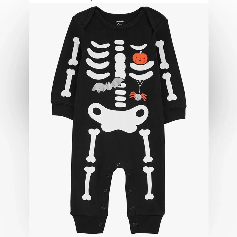 NWT- Carter's one piece skeleton black sleeper